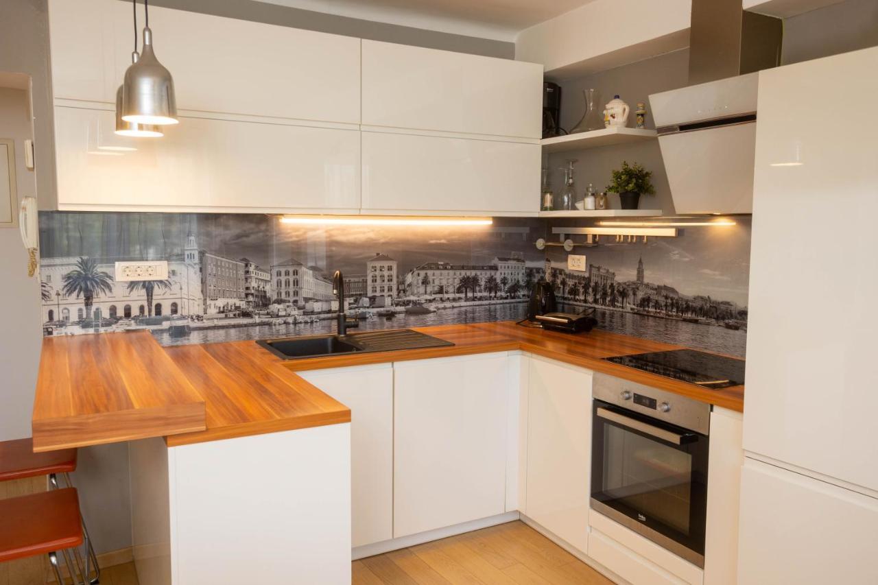 Apartment Aviani Split Exteriör bild